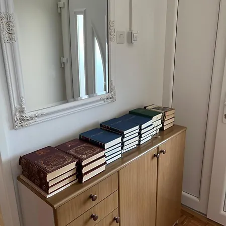Vera Apartament *
